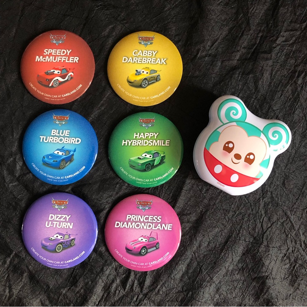 2012 Complete Set Disney Cars Land Opening Day Buttons + Munchling Mickey Tin
